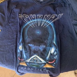 Journey t shirt size M